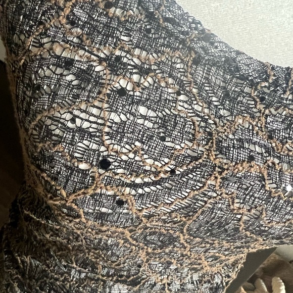 Buckle S shimmery knit tank top - Picture 3 of 5